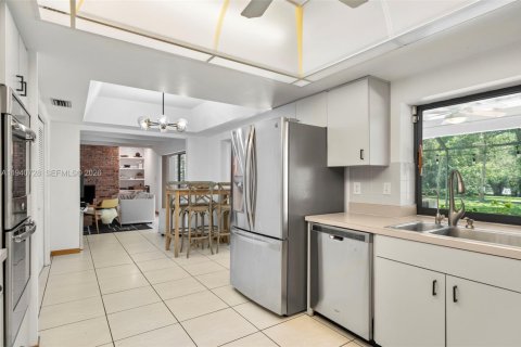 Купить виллу или дом в Пайнкрест, Флорида 4 спальни, 255.2м2, № 1998236 - фото 15