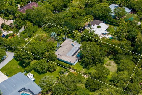 Дом в Пайнкрест, Флорида 4 спальни, 255.2м2 № 1998236