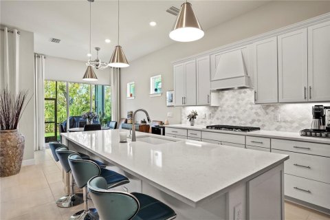 House in Englewood, Florida 3 bedrooms, 193.24 sq.m. № 1918493 - photo 10
