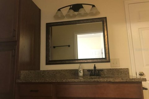Villa ou maison à louer à Tampa, Floride: 3 chambres, 159.51 m2 № 2429266 - photo 15