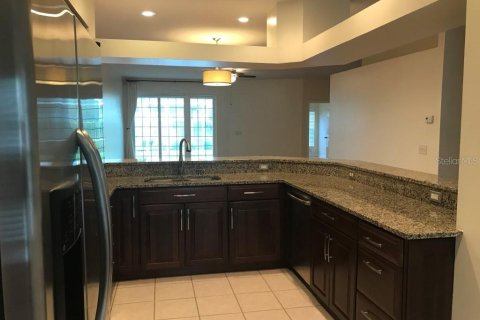 Villa ou maison à louer à Tampa, Floride: 3 chambres, 159.51 m2 № 2429266 - photo 8