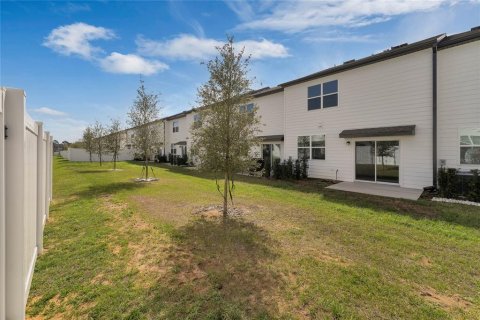 Townhouse in Davenport, Florida 3 bedrooms, 130.43 sq.m. № 2238749 - photo 22