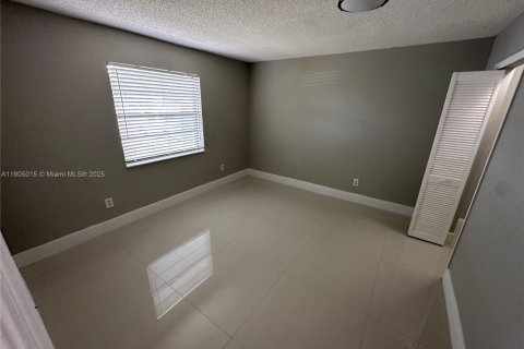 Copropriété à vendre à Boca Raton, Floride: 2 chambres, 101.64 m2 № 1956800 - photo 17