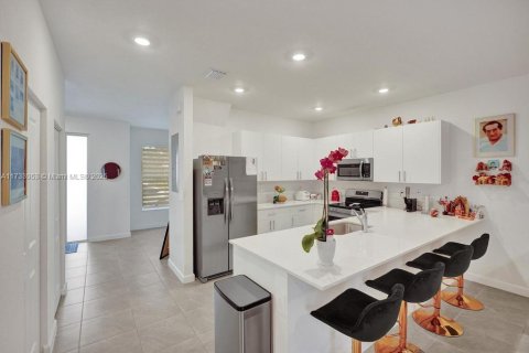 Купить таунхаус в Хомстед, Флорида 3 спальни, 176.14м2, № 1959174 - фото 6