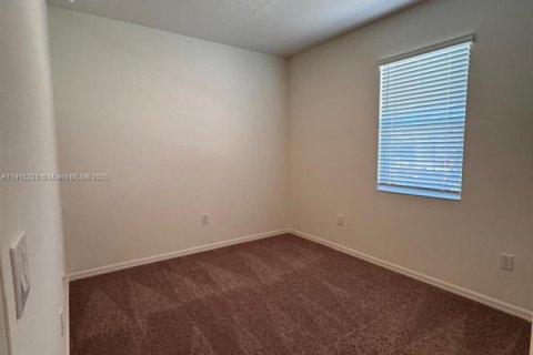 Casa en venta en Fort Myers, Florida, 4 dormitorios, 174.28 m2 № 1973731 - foto 21