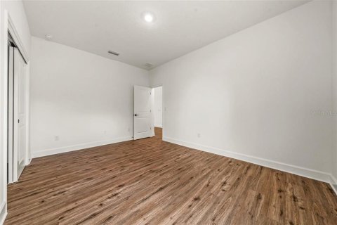 House in Spring Hill, Florida 4 bedrooms, 193.98 sq.m. № 2431189 - photo 28