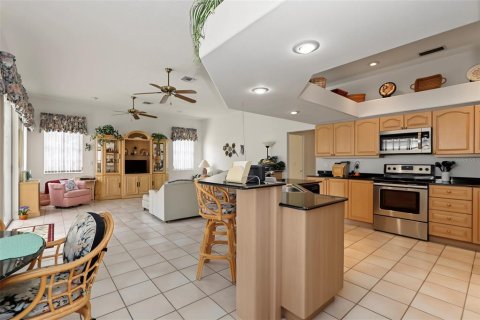 Villa ou maison à vendre à Ocala, Floride: 3 chambres, 226.31 m2 № 2398513 - photo 11
