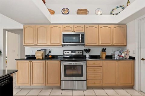 Villa ou maison à vendre à Ocala, Floride: 3 chambres, 226.31 m2 № 2398513 - photo 8