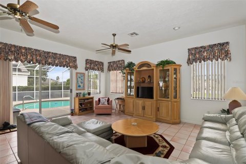 Villa ou maison à vendre à Ocala, Floride: 3 chambres, 226.31 m2 № 2398513 - photo 10