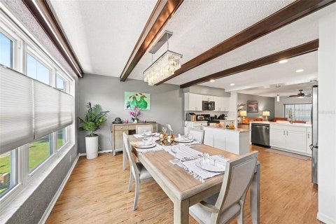 Condo in Clearwater, Florida, 2 bedrooms № 2110576 - photo 14