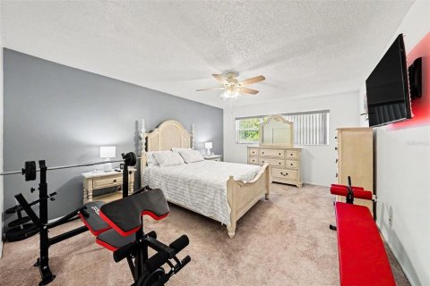 Condo in Clearwater, Florida, 2 bedrooms № 2110576 - photo 20