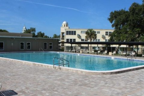 Condo in Clearwater, Florida, 2 bedrooms № 2110576 - photo 30