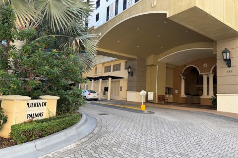Condo in Coral Gables, Florida, 2 bedrooms № 2081734