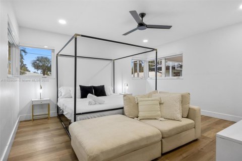 Villa ou maison à vendre à Hollywood, Floride: 6 chambres, 311.41 m2 № 1937122 - photo 22