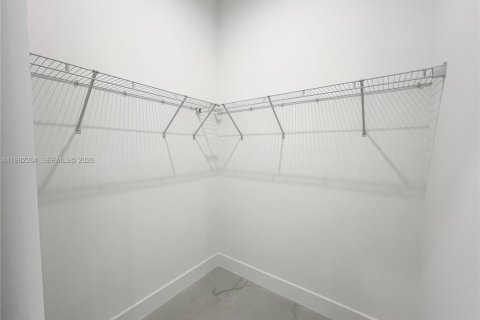 Casa en venta en Naples, Florida, 4 dormitorios, 150.13 m2 № 2050593 - foto 10