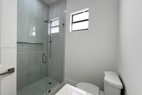 Casa en venta en Naples, Florida, 4 dormitorios, 150.13 m2 № 2050593 - foto 15