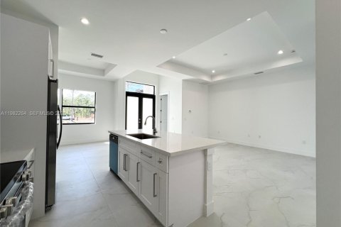 Casa en venta en Naples, Florida, 4 dormitorios, 150.13 m2 № 2050593 - foto 20