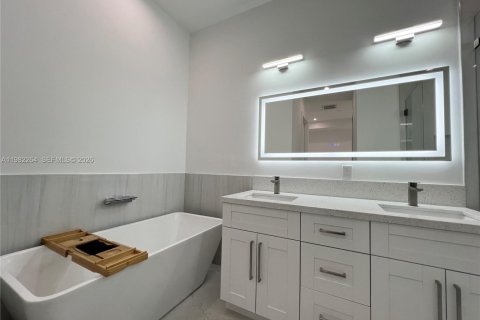 Casa en venta en Naples, Florida, 4 dormitorios, 150.13 m2 № 2050593 - foto 7