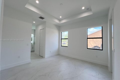 Casa en venta en Naples, Florida, 4 dormitorios, 150.13 m2 № 2050593 - foto 6