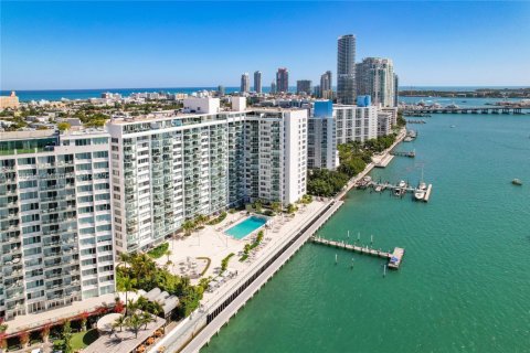 Copropriété à louer à Miami Beach, Floride: 1 chambre, 79.15 m2 № 1706393 - photo 3
