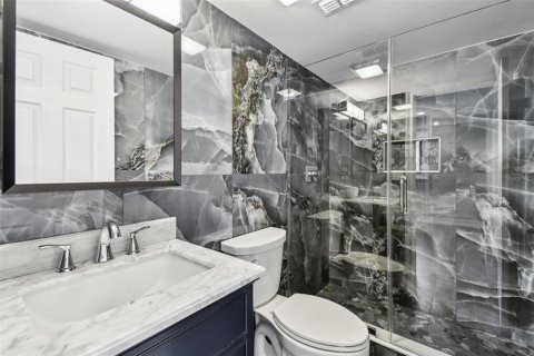Apartment in Belleair Bluffs, Florida 2 bedrooms, 97.55 sq.m. № 1679364 - photo 28