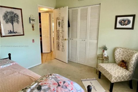 Condo in Coconut Creek, Florida, 2 bedrooms  № 1812098 - photo 23