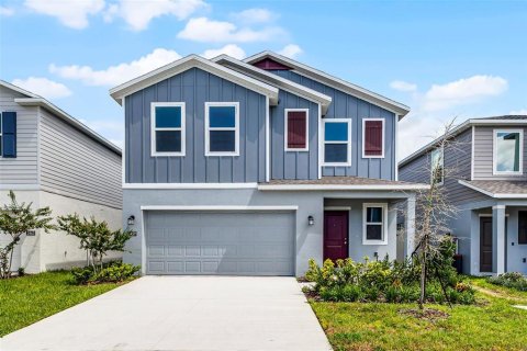 Casa en alquiler en Lake Wales, Florida, 5 dormitorios, 196.21 m2 № 1885813 - foto 1