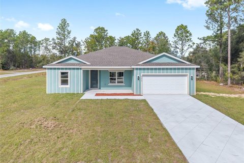 Casa en Citrus Springs, Florida 3 dormitorios, 160.16 m2 № 2098402