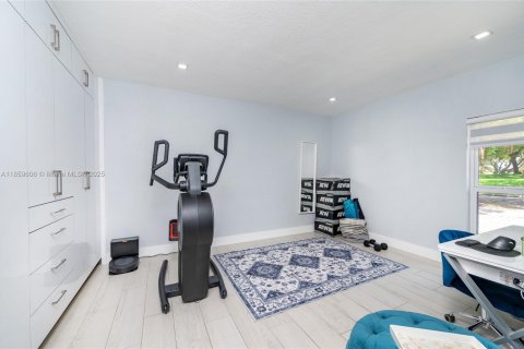 Casa en venta en Miami Lakes, Florida, 3 dormitorios, 116.59 m2 № 1889465 - foto 17