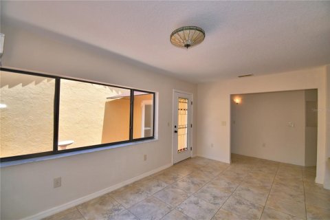 House in Winter Haven, Florida 3 bedrooms, 156.17 sq.m. № 1886728 - photo 27
