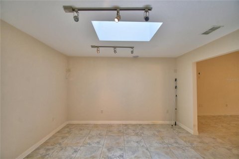 House in Winter Haven, Florida 3 bedrooms, 156.17 sq.m. № 1886728 - photo 8