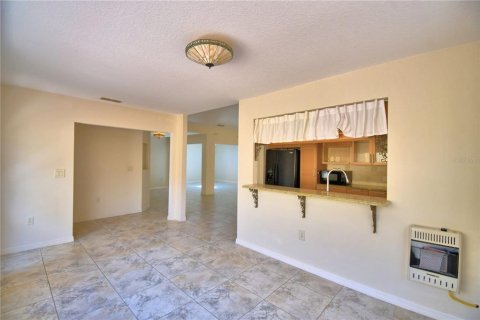 House in Winter Haven, Florida 3 bedrooms, 156.17 sq.m. № 1886728 - photo 26