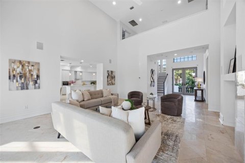 Villa ou maison à vendre à Gulfport, Floride: 4 chambres, 305.37 m2 № 1746527 - photo 9