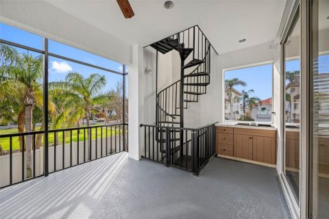 Villa ou maison à vendre à Gulfport, Floride: 4 chambres, 305.37 m2 № 1746527 - photo 17