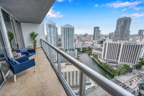 Condominio en venta en Miami, Florida, 1 dormitorio, 73.39 m2 № 2035017 - foto 4