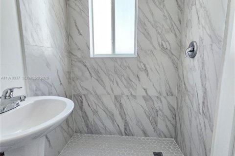 Appartement à louer à Miami, Floride: 1 chambre, 55.74 m2 № 2042944 - photo 9