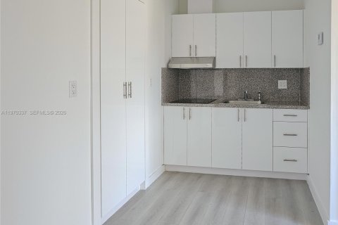 Appartement à louer à Miami, Floride: 1 chambre, 55.74 m2 № 2042944 - photo 5