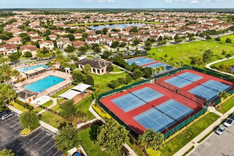 Adosado en alquiler en Orlando, Florida, 3 dormitorios, 169.08 m2 № 1829967 - foto 29