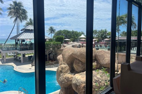 Copropriété à vendre à Miami Beach, Floride: 2 chambres, 89.19 m2 № 1686221 - photo 8