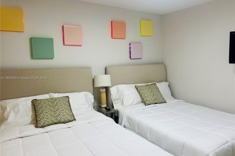 Copropriété à vendre à Miami Beach, Floride: 2 chambres, 89.19 m2 № 1686221 - photo 19