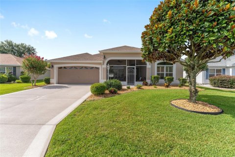 Casa en venta en The Villages, Florida, 3 dormitorios, 206.15 m2 № 1831180 - foto 2
