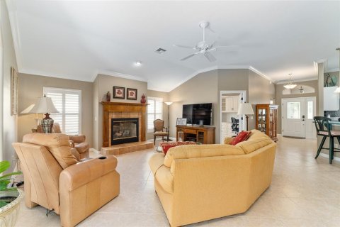 Casa en venta en The Villages, Florida, 3 dormitorios, 206.15 m2 № 1831180 - foto 17