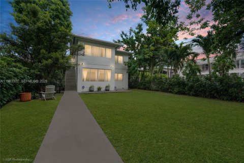 Casa en alquiler en Miami, Florida, 1 dormitorio, 74.32 m2 № 2045466 - foto 18