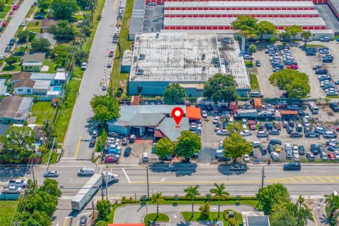 Immobilier commercial à vendre à Miami Gardens, Floride № 1926300 - photo 3