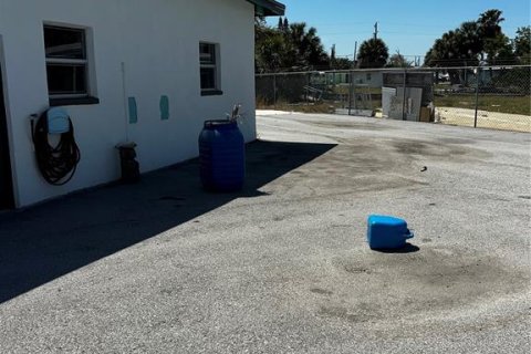 Propiedad comercial en venta en Hudson, Florida, 794.31 m2 № 1722094 - foto 26