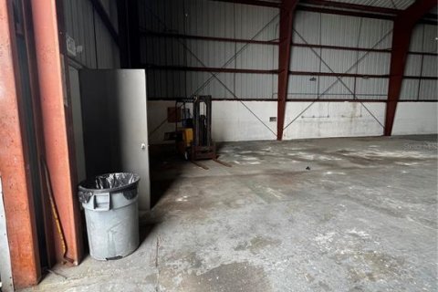 Propiedad comercial en venta en Hudson, Florida, 794.31 m2 № 1722094 - foto 16