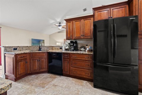 Villa ou maison à vendre à Spring Hill, Floride: 3 chambres, 144.28 m2 № 2427206 - photo 10
