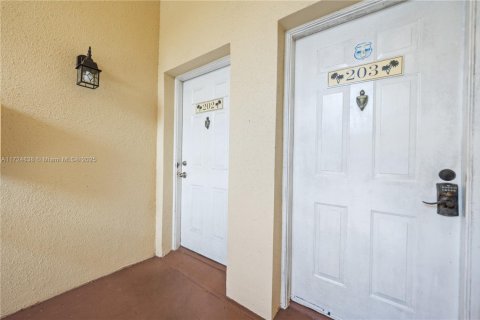 Condominio en venta en Boynton Beach, Florida, 2 dormitorios, 82.13 m2 № 1860459 - foto 5