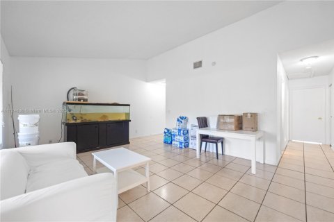 Condominio en venta en Boynton Beach, Florida, 2 dormitorios, 82.13 m2 № 1860459 - foto 19