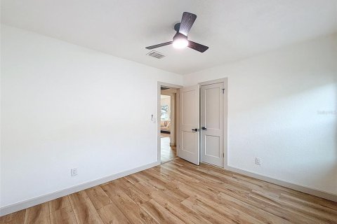 Casa en alquiler en Clearwater, Florida, 3 dormitorios, 105.26 m2 № 1872888 - foto 13